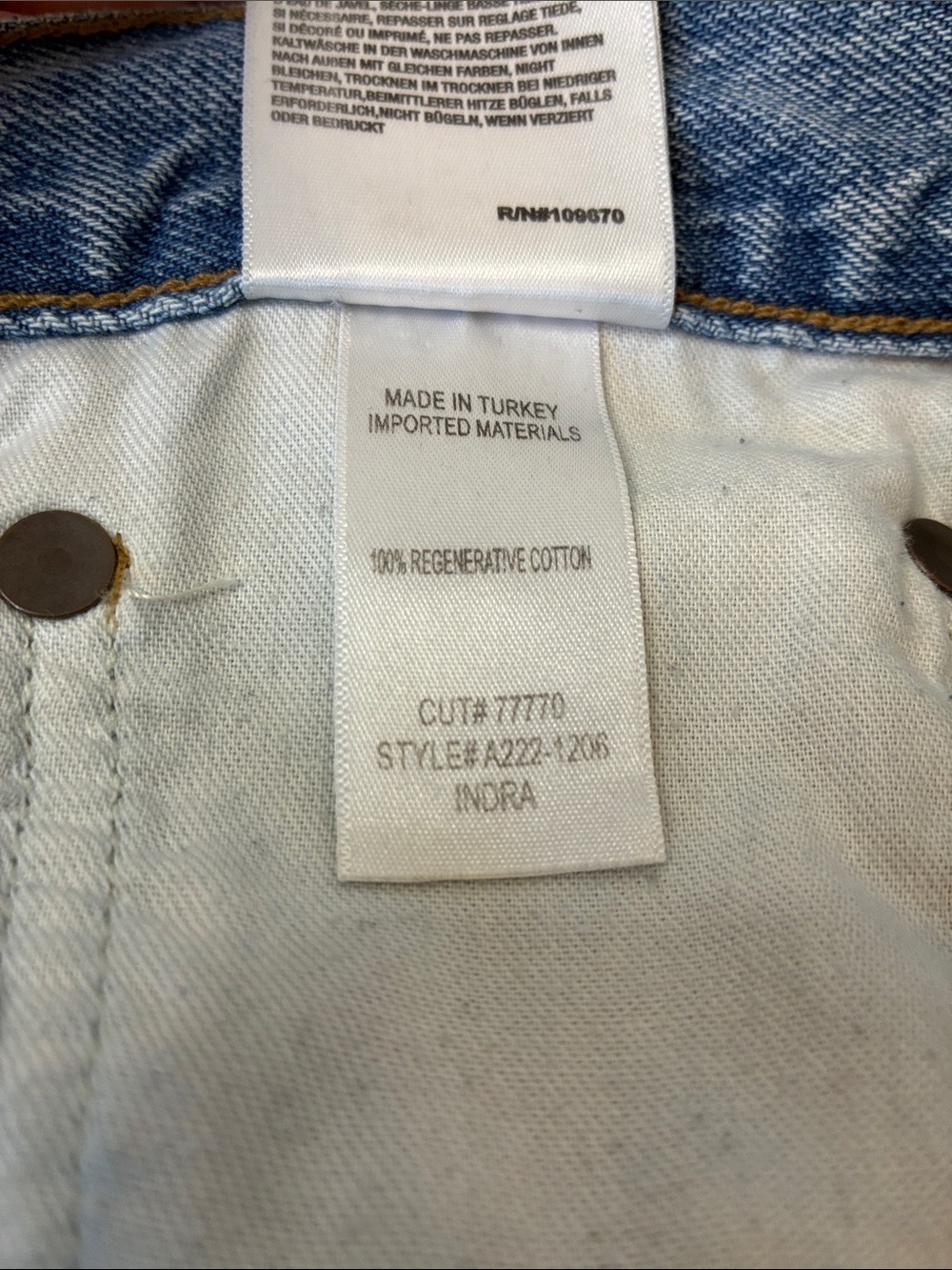 AGOLDE Indra Long Denim Shorts Medium Blue Wash Raw Hem Jorts 31 - Picture 9 of 9